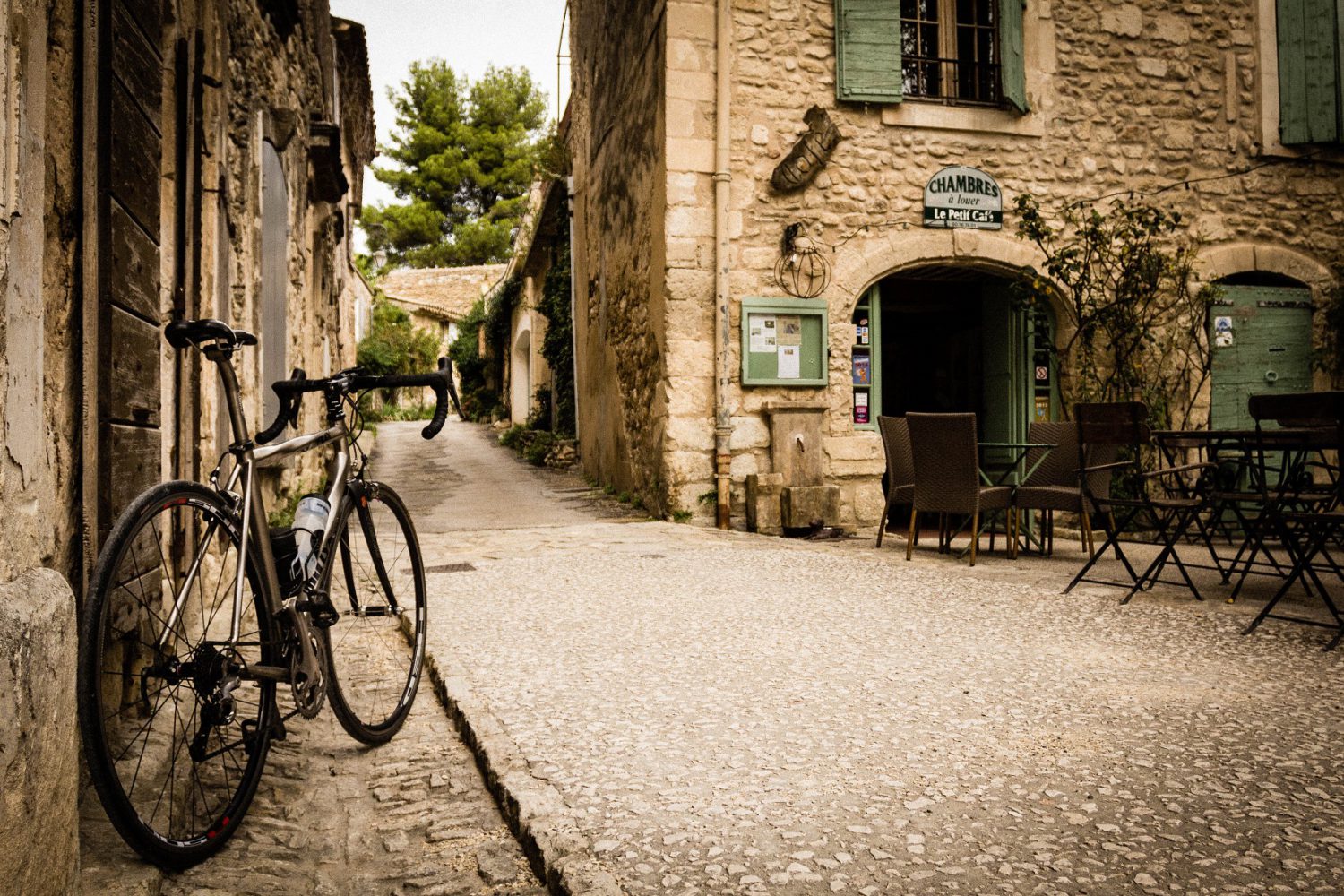 Ride And Seek Tour Provence Cycling And Yoga